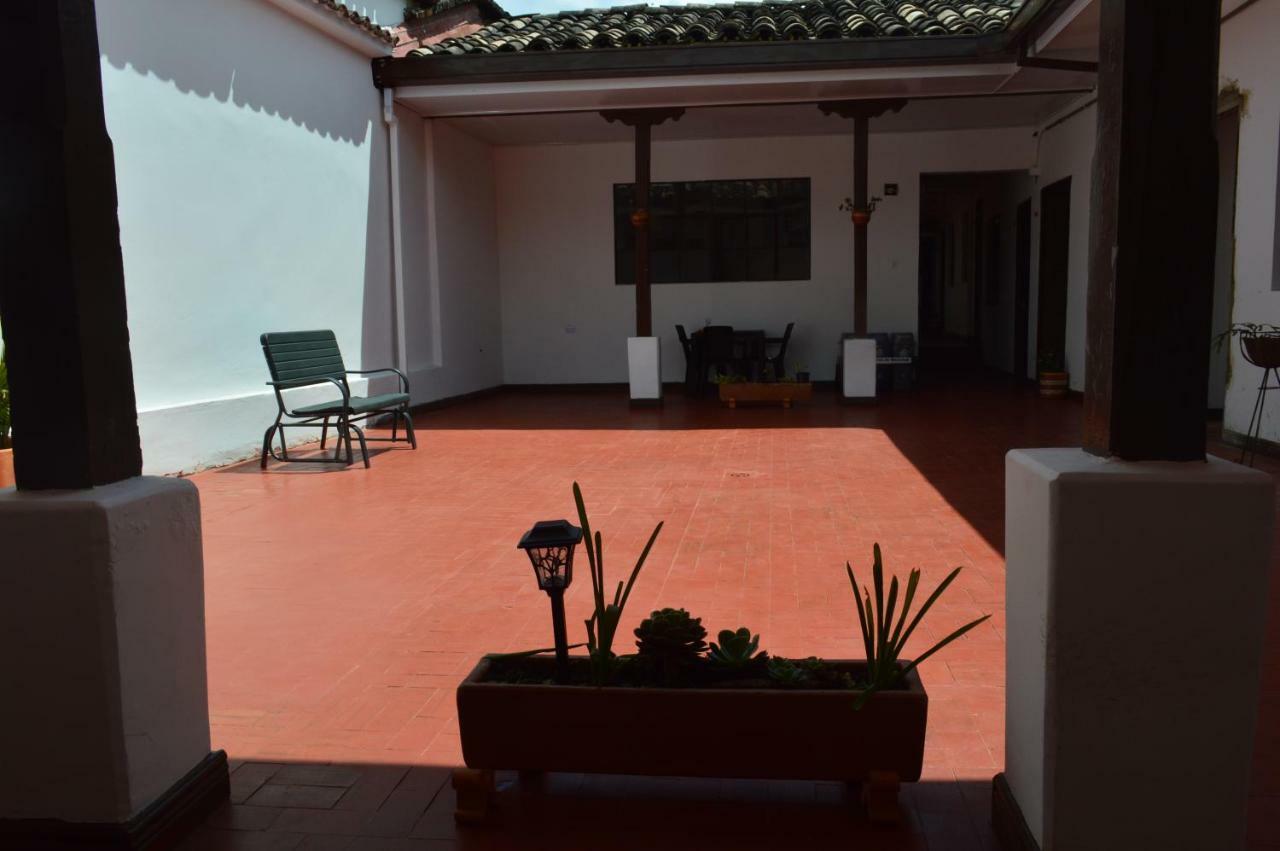 Hostel El Jardin Попаян Экстерьер фото