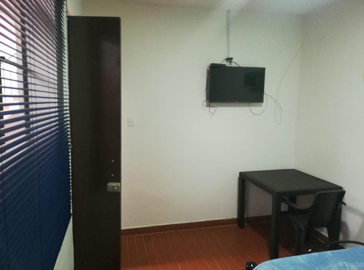 Hostel El Jardin Попаян Экстерьер фото