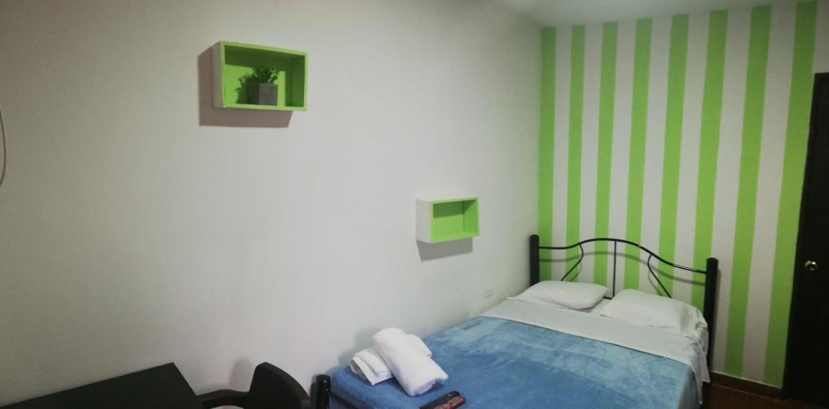 Hostel El Jardin Попаян Экстерьер фото